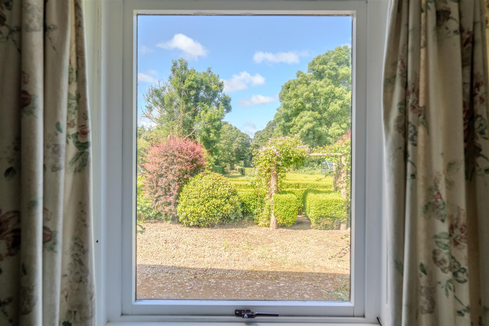 Edington_Fox_Covert_lifestyle-3