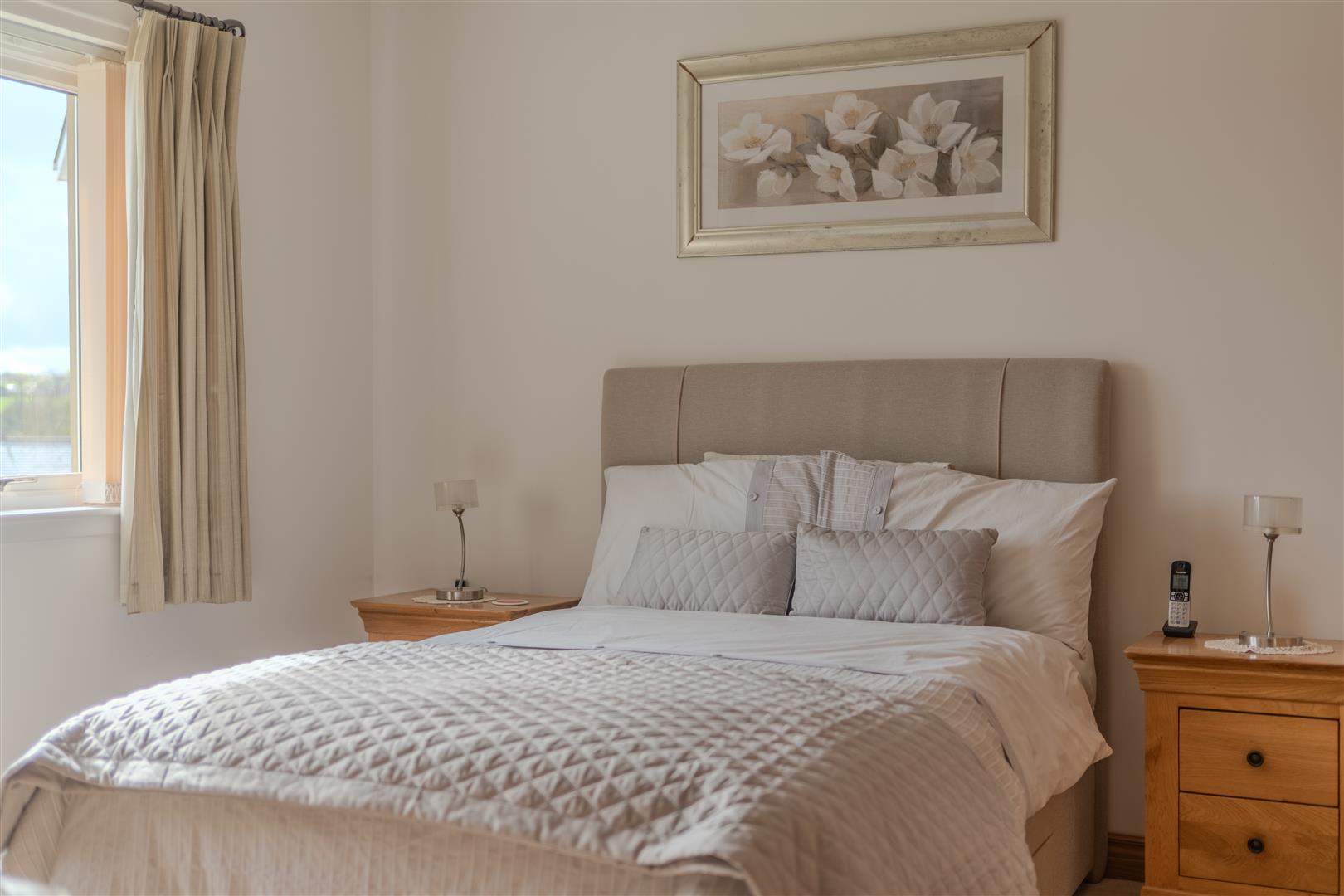 16_riverside_view_lifestyle-5