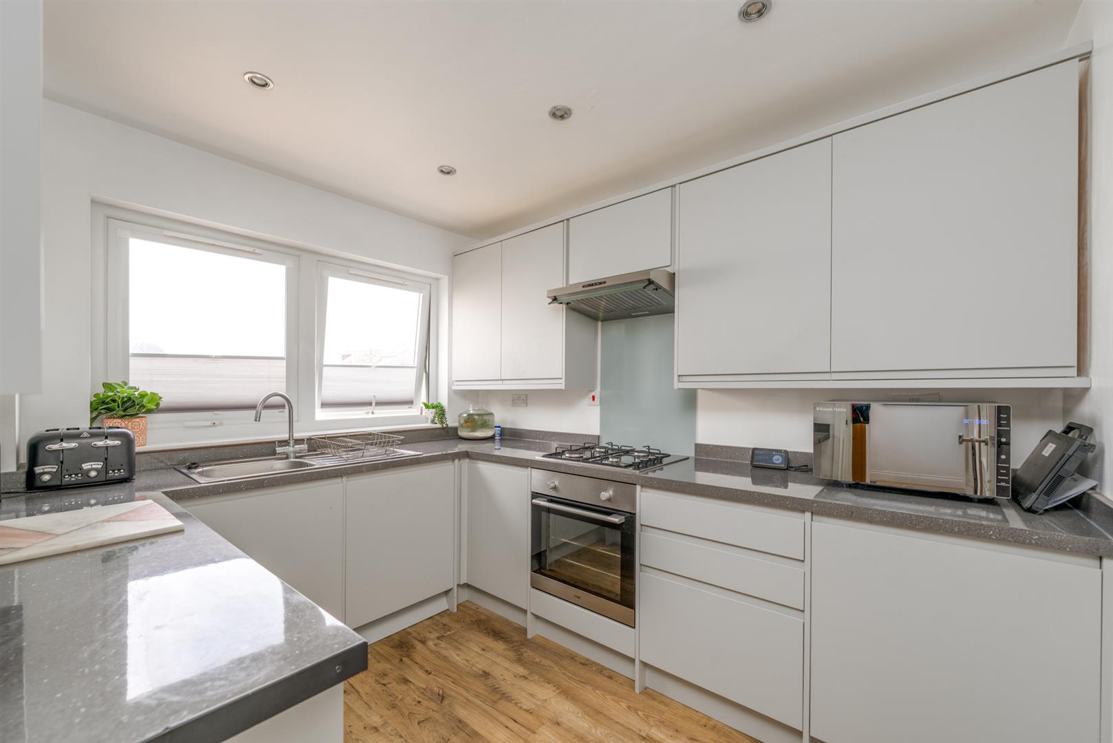 12_fancove place_eyemouth-07