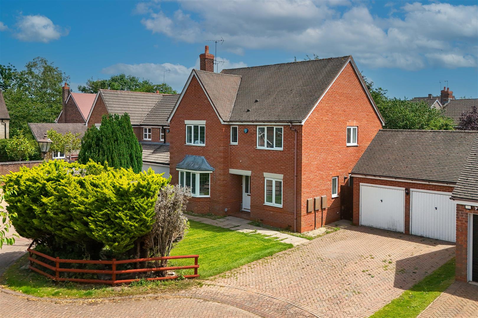 Tythe Barn Lane, Dickens Heath, Solihull